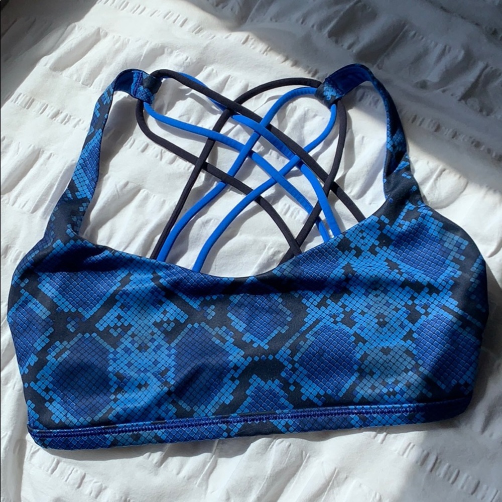 Blue snakeskin lululemon “Free to be Wild” bra